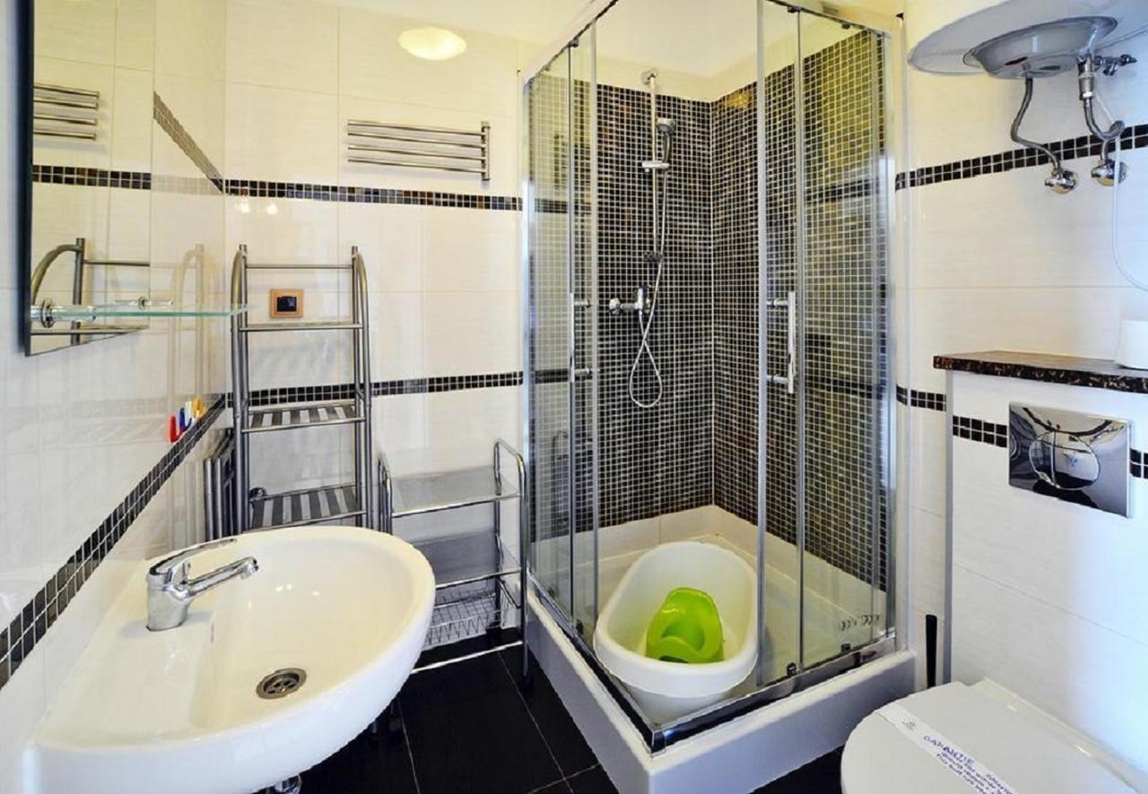 Apartamenty Dom Baltycki วีแช ภายนอก รูปภาพ